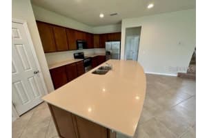 17176 GOLDCREST LOOP, CLERMONT, FL 34714 - MLS#MFRO6380902