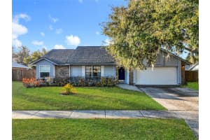 4637 Creekview Ln, OVIEDO
