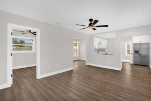 821 PINEDALE AVENUE, ORLANDO, FL 32808 - MLS#MFRO6381012