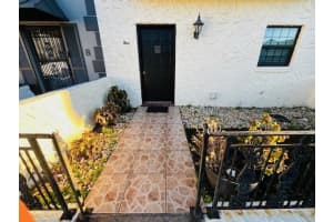 625 HALIFAX AVENUE, DAYTONA BEACH, FL 32118 - MLS#MFRO6381042