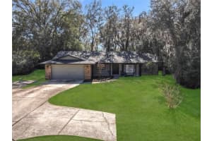 131 E Highbanks Rd, DEBARY