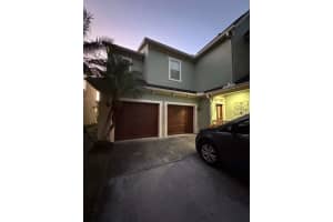 6746 DUNCASTER STREET, WINDERMERE, FL 34786 - MLS#MFRO6381098