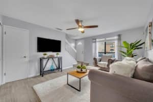 604 CASA PARK COURT, WINTER SPRINGS, FL 32708 - MLS#MFRO6381106