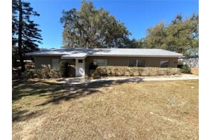 840 LAKE AVENUE, CLERMONT, FL 34711 - MLS#MFRO6381152
