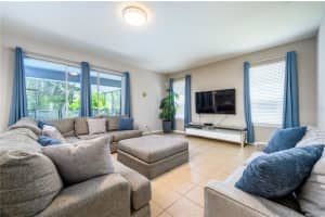 1091 MARCELLO BOULEVARD, KISSIMMEE, FL 34746 - MLS#MFRO6381209