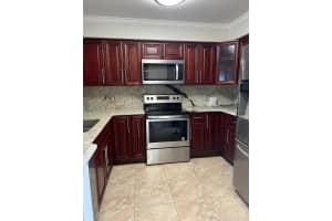 13815 FAIRWAY ISLAND DRIVE, ORLANDO, FL 32837 - MLS#MFRO6381291