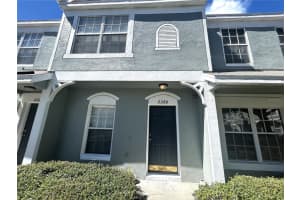 2320 Lake Woodberry Cir, BRANDON