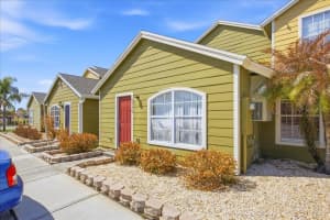 2918 FAN PALM DRIVE, DAVENPORT, FL 33897 - MLS#MFRO6381385