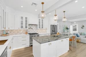 413 PRINCETON STREET, ORLANDO, FL 32804 - MLS#MFRO6381398