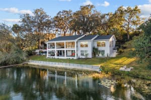 3105 LAKESHORE COURT, EUSTIS, FL 32726 - MLS#MFRO6381399