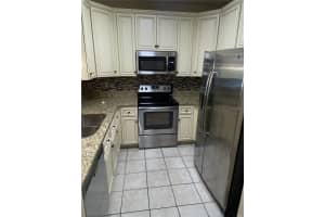 2532 ROBERT TRENT JONES DRIVE, ORLANDO, FL 32835 - MLS#MFRO6381477