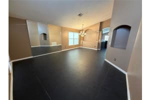 572 TREE SHORE DRIVE, ORLANDO, FL 32825 - MLS#MFRO6381493