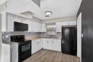 1900 FREEPORT STREET, ORLANDO, FL 32808 - MLS#MFRO6381531