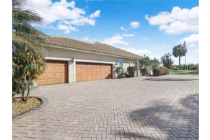 3211 HERON COVE, WINTER HAVEN, FL 33884 - MLS#MFRO6381592