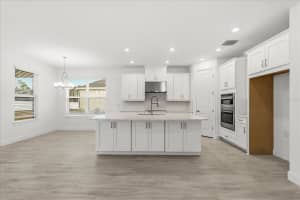 4240 BARBUDA LANE, KISSIMMEE, FL 34758 - MLS#MFRO6381612