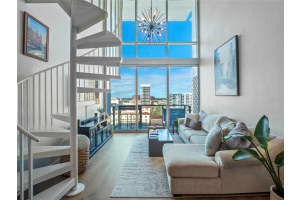 150 ROBINSON STREET, ORLANDO, FL 32801 - MLS#MFRO6381637