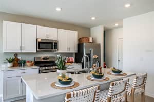 7677 GEMSTONE STREET, GROVELAND, FL 34736 - MLS#MFRO6381741