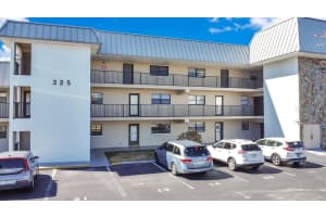 325 TANGLE RUN BOULEVARD, MELBOURNE, FL 32940 - MLS#MFRO6381785