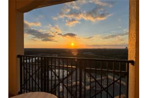 8101 RESORT VILLAGE DRIVE, ORLANDO, FL 32821 - MLS#MFRO6381892