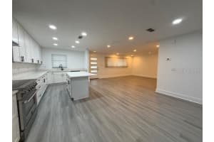 1914 CHAMBERLIN STREET, ORLANDO, FL 32806 - MLS#MFRO6381902