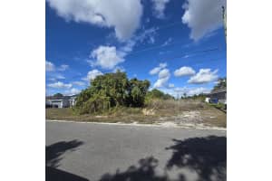 2804 11TH STREET, LEHIGH ACRES, FL 33972 - MLS#MFRO6381945