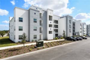 3191 Paradox Cir #401, KISSIMMEE