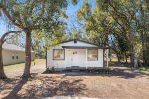 2204 Suanee Ave, EUSTIS