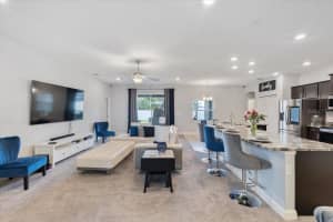 276 WALKERS POINT DRIVE, AUBURNDALE, FL 33823 - MLS#MFRO6382038