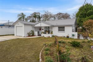 310 LAKEWOOD DRIVE, ORLANDO, FL 32803 - MLS#MFRO6382069