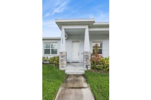 4950 PALL MALL STREET, KISSIMMEE, FL 34758 - MLS#MFRO6382081