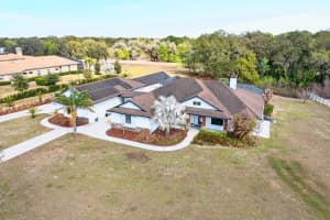 27324 GRAND OAK LANE, TAVARES, FL 32778 - MLS#MFRO6382196