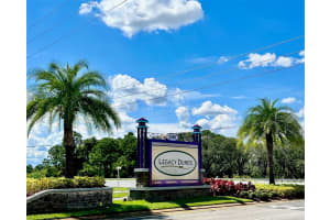 8820 DUNES COURT, KISSIMMEE, FL 34747 - MLS#MFRO6382274