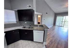 1916 LAKE ATRIUMS CIRCLE, ORLANDO, FL 32839 - MLS#MFRO6382280