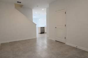 2950 SAVOIR AVENUE, DAVENPORT, FL 33837 - MLS#MFRO6382291