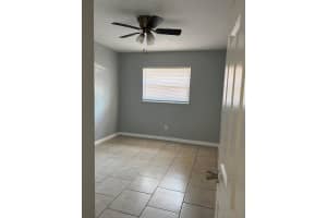 817 BENTLEY STREET, ORLANDO, FL 32805 - MLS#MFRO6382358