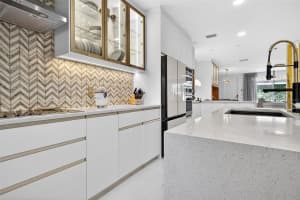 11963 JAMES BAY DRIVE, ORLANDO, FL 32827 - MLS#MFRO6382383