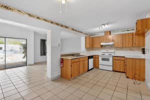 612 JOHNSON DRIVE, ORMOND BEACH, FL 32174 - MLS#MFRO6382415