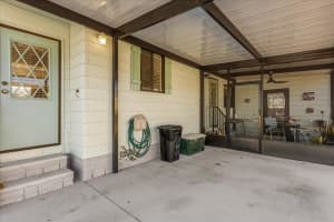 1020 DUSTIN DRIVE, LADY LAKE, FL 32159 - MLS#MFRO6382426