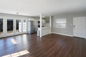 5202 LAKE HOWELL ROAD, WINTER PARK, FL 32792 - MLS#MFRO6382453