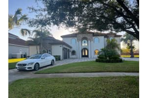 5510 Marleon Dr Windermere, FL 34786 - Off Market