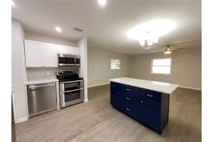 806 WEDGEWOOD DRIVE, MOUNT DORA, FL 32757 - MLS#MFRO6382482