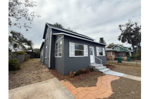 322 PALM AVENUE, EUSTIS, FL 32726 - MLS#MFRO6382526