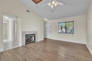 7724 PENGROVE PASS, ORLANDO, FL 32835 - MLS#MFRO6382535