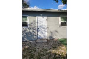 MLS# MFRO6382607, Dania Beach, Florida 33004