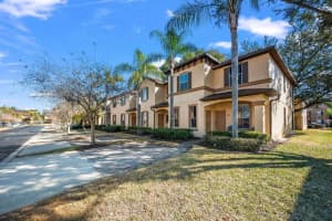 300 MIRAMAR AVENUE, DAVENPORT, FL 33897 - MLS#MFRO6382622