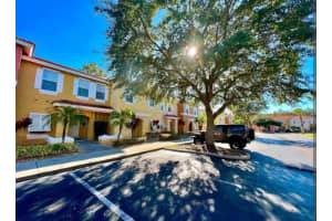 1119 Park Ridge Cir, KISSIMMEE