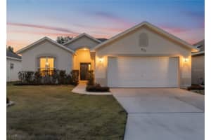 511 Jaybee Ave, DAVENPORT