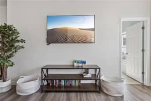 511 JAYBEE AVENUE, DAVENPORT, FL 33897 - MLS#MFRO6382671