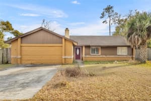 109 Margo Ln, LONGWOOD 109 Margo Ln, LONGWOOD