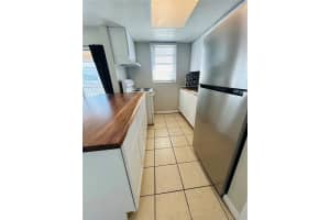 2777 L B MCLEOD ROAD, ORLANDO, FL 32805 - MLS#MFRO6382718